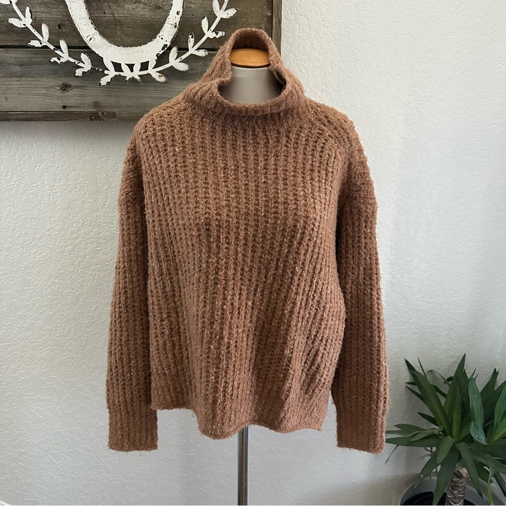 Joyfolie Cozy Brown Turtleneck Sweater ladies size Small